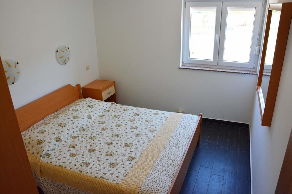 סולינה Apartments Buturi מראה חיצוני תמונה